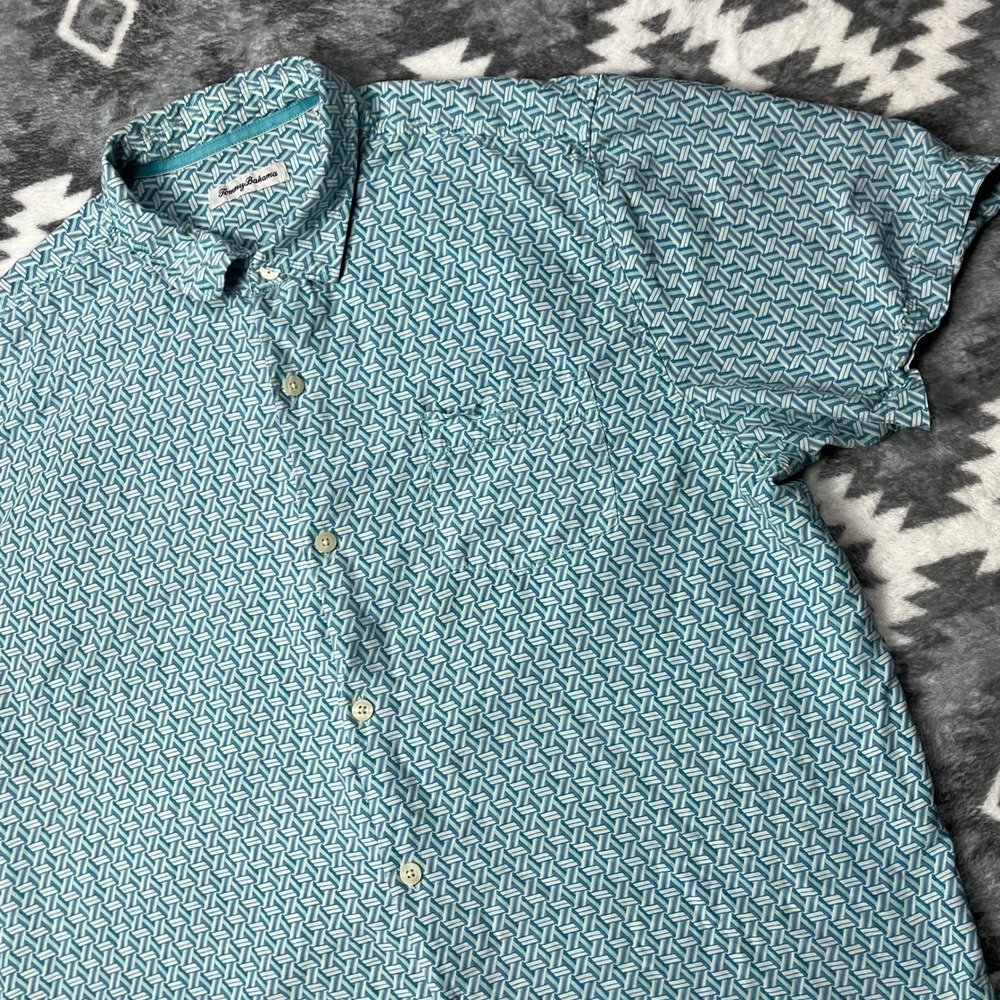 Tommy Bahama Mens XXL Short Sleeve Button Down Shirt Teal Geometric TB93 Rayon
